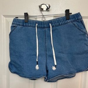 Pretty Little thing set